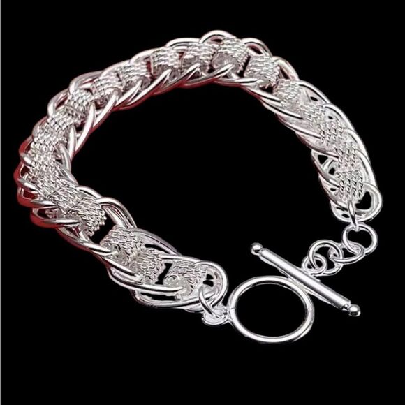 Intricate Sterling Silver Chainmaille Bracelet - Picture 4 of 6